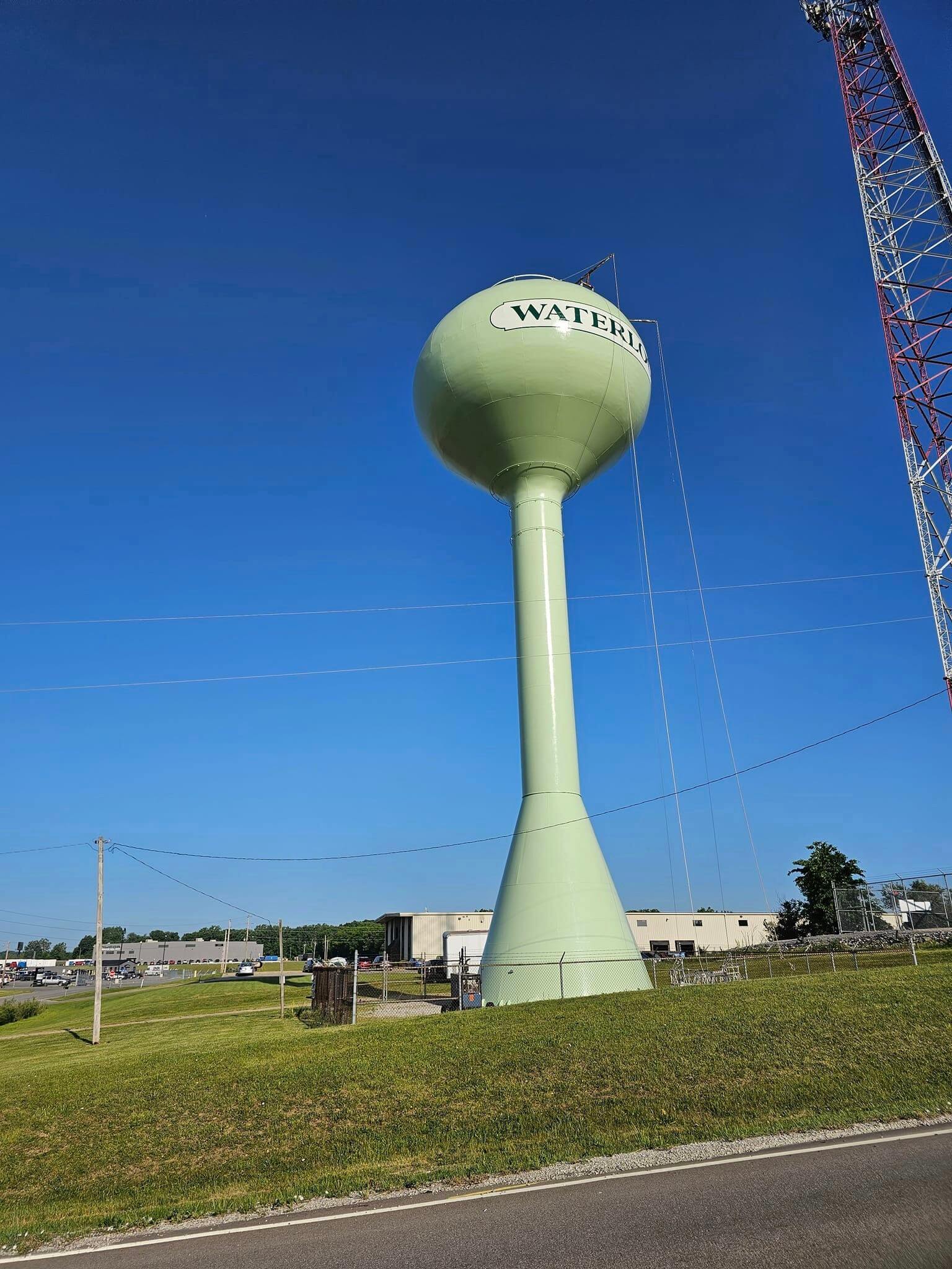 N Commerce Water Tower – Waterloo